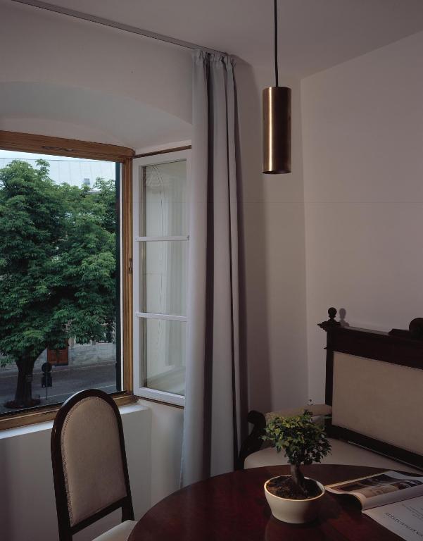 Hotel Gasthof Gruener Baum Glorenza Oda fotoğraf